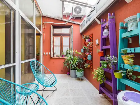 Palermo, ph en venta, planta baja de 3 ambientes, baño toilette y patio
