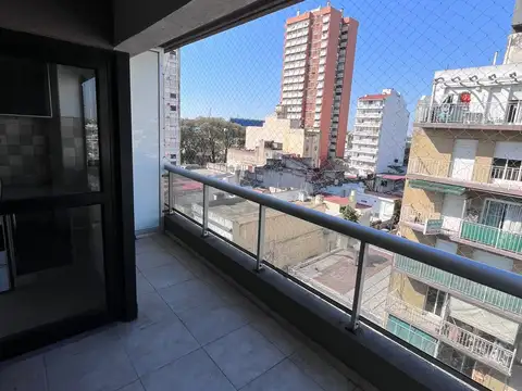 Excelente monoambiente divido