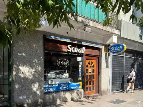 Muy buen local en excelente ubicacion