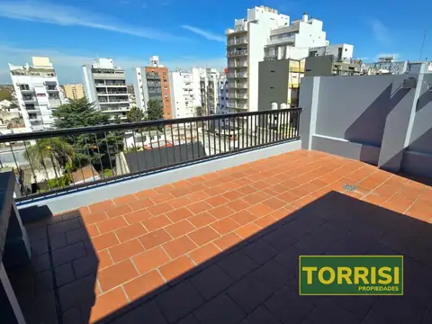 Alquiler triplex 2amb 70m2 balcón y terraza - bonifacio 2800