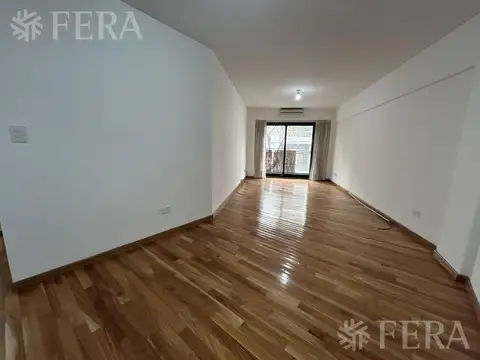 Alquiler departamento 2 ambientes con balcón en recoleta