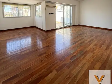 Dúplex en venta - 4 dormitorios 2 baños - palermo