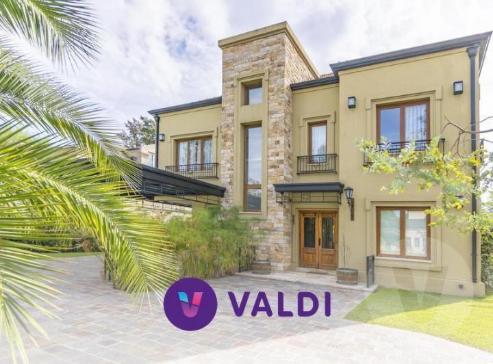 Casa · 390m² · 6 Ambientes