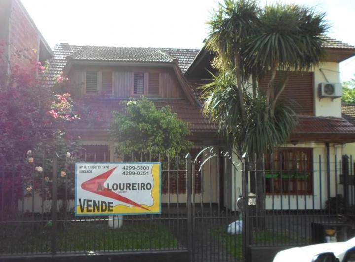 Casa · 200m² · 7 Ambientes