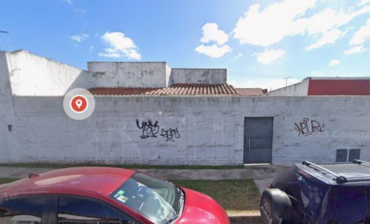 Casa · 415m² · 8 Dormitorios