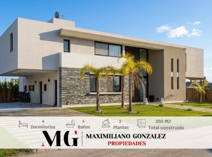 Casa · 350m² · 6 Ambientes · 2 Cocheras