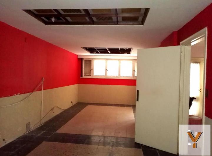 Casa · 420m² · 5 Ambientes · 1 Cochera