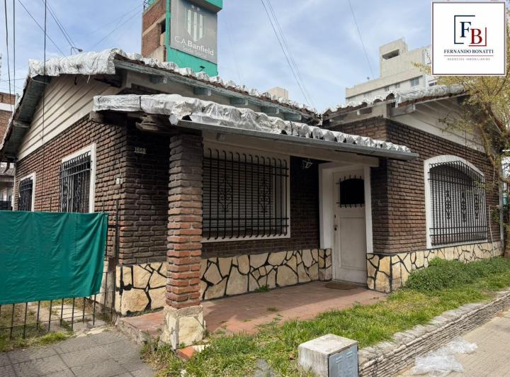 Casa · 189m² · 4 Dormitorios · 4 Cocheras