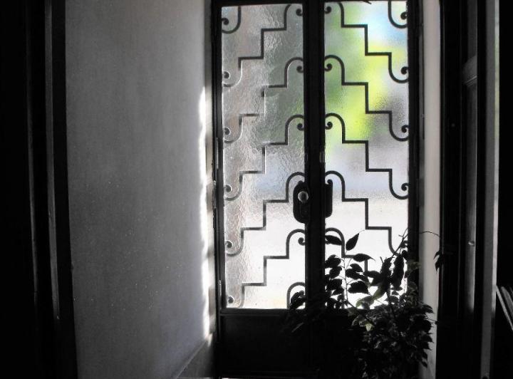 Casa · 210m² · 8 Ambientes · 1 Cochera