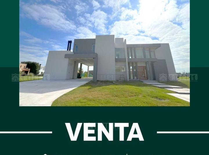 Casa · 284m² · 5 Ambientes · 1 Cochera