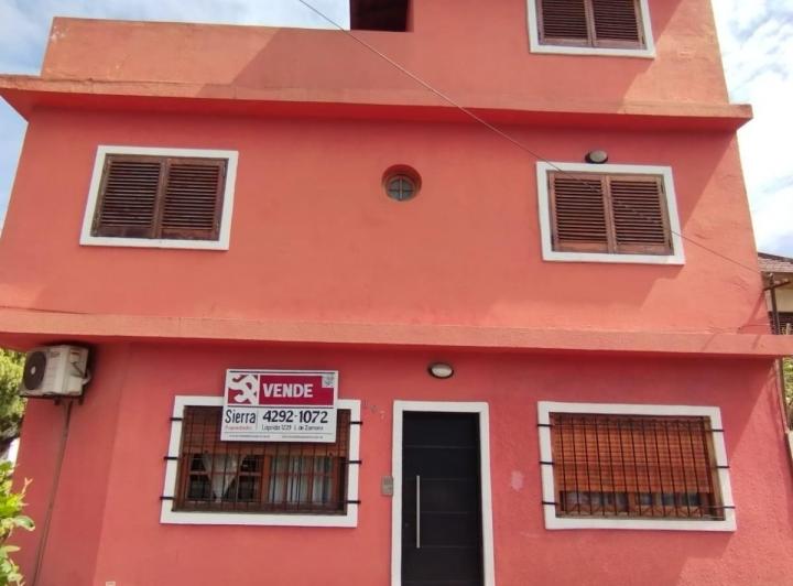 Casa · 107m² · 5 Ambientes