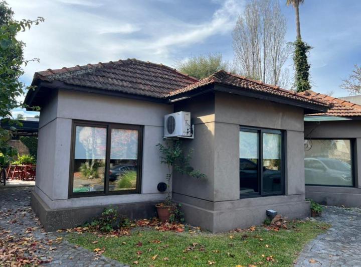 Casa · 193m² · 6 Ambientes
