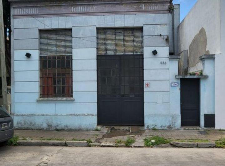 Casa · 130m² · 6 Ambientes · 1 Cochera