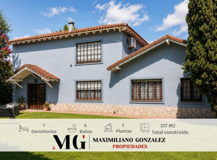 Casa · 377m² · 9 Ambientes · 2 Cocheras