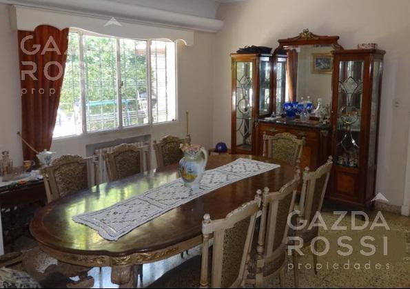 Casa · 342m² · 5 Ambientes