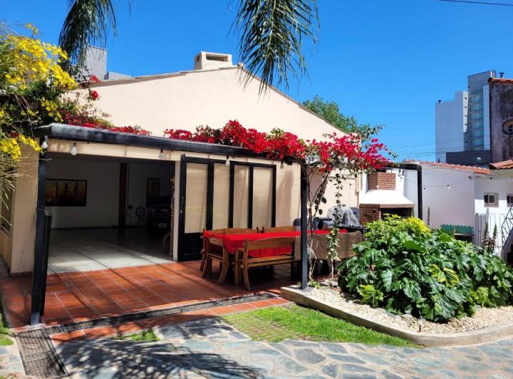 Casa · 5 Ambientes