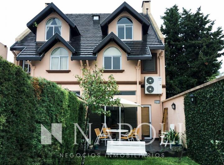 Casa · 191m² · 7 Ambientes