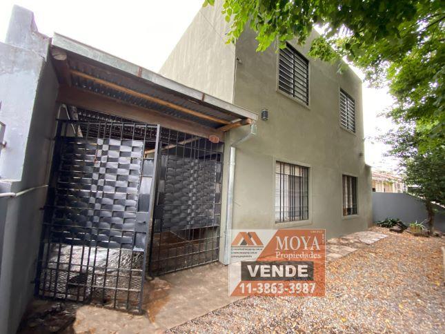 Casa · 160m² · 5 Ambientes · 2 Cocheras