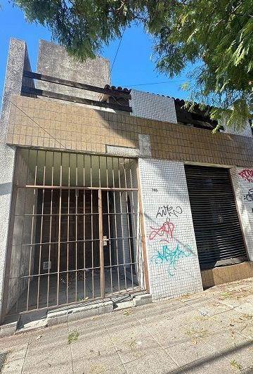 Casa · 185m² · 6 Ambientes · 1 Cochera