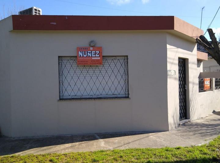Casa · 200m² · 6 Ambientes · 1 Cochera
