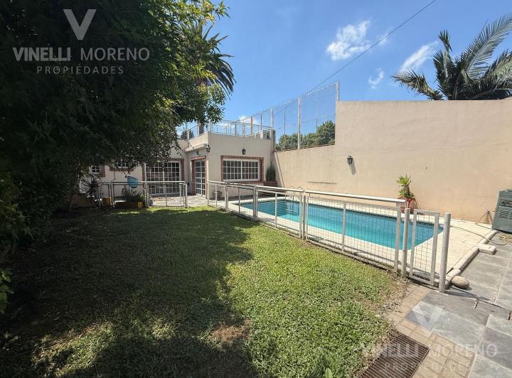 Casa · 322m² · 9 Ambientes
