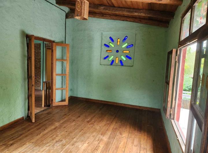 Casa · 180m² · 57 Ambientes · 1 Cochera