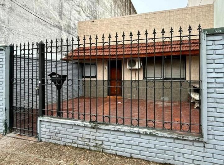 Casa · 140m² · 6 Ambientes
