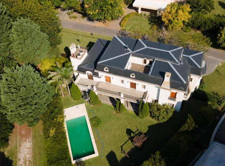 Casa · 542m² · 6 Ambientes