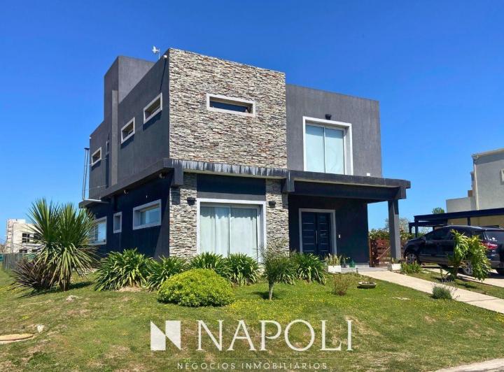 Casa · 163m² · 5 Ambientes