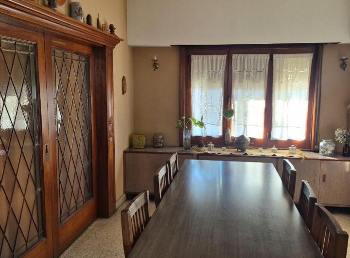 Casa · 743m² · 8 Ambientes