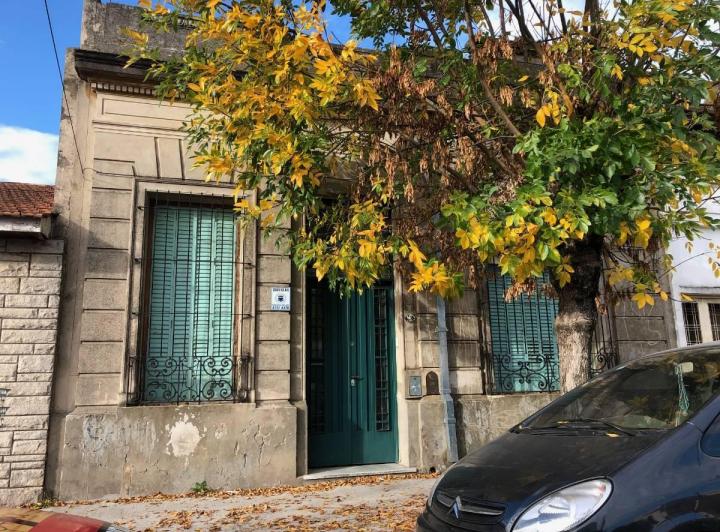 Casa · 1m² · 6 Ambientes