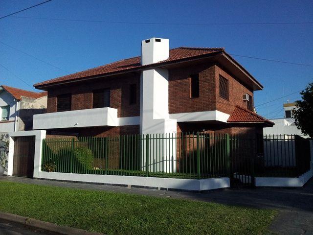 Casa · 170m² · 5 Ambientes · 1 Cochera
