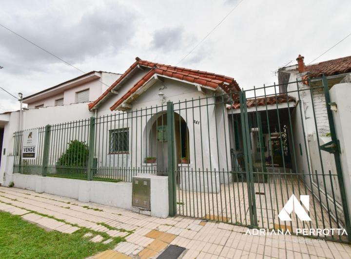 Casa · 116m² · 4 Ambientes · 1 Cochera