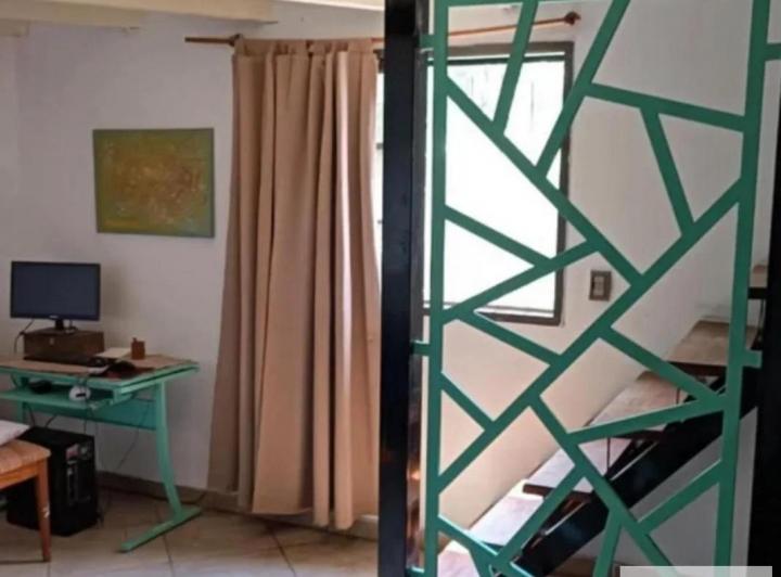 Casa · 180m² · 6 Ambientes