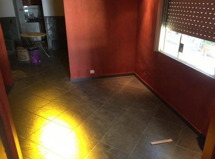 Casa · 1m² · 6 Ambientes · 1 Cochera
