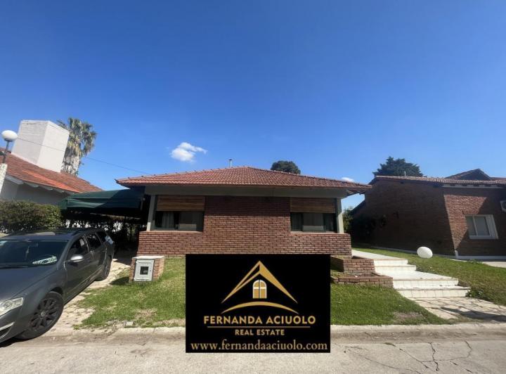Casa · 160m² · 5 Ambientes · 1 Cochera