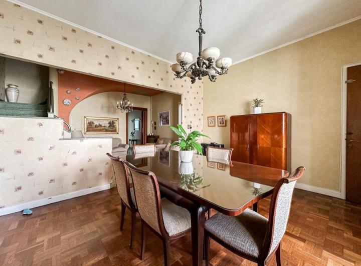 Casa · 140m² · 5 Ambientes · 1 Cochera