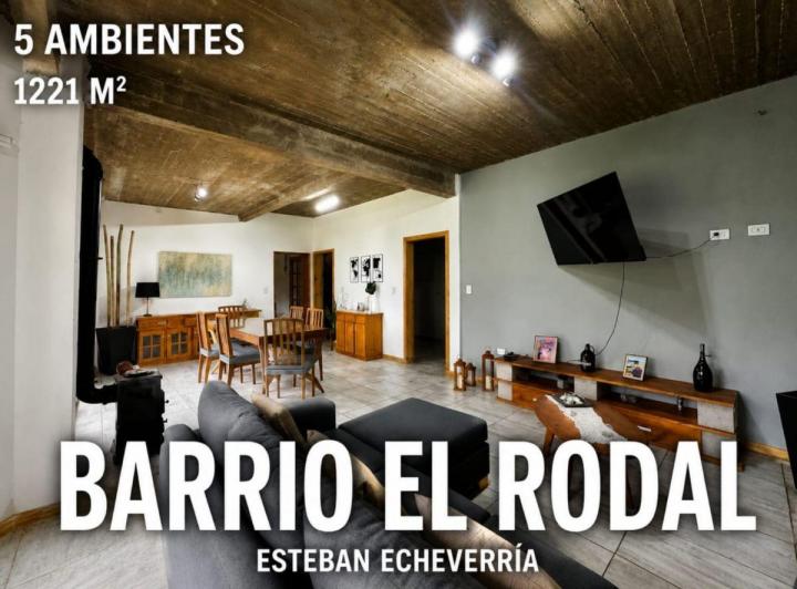 Casa · 176m² · 5 Ambientes · 1 Cochera