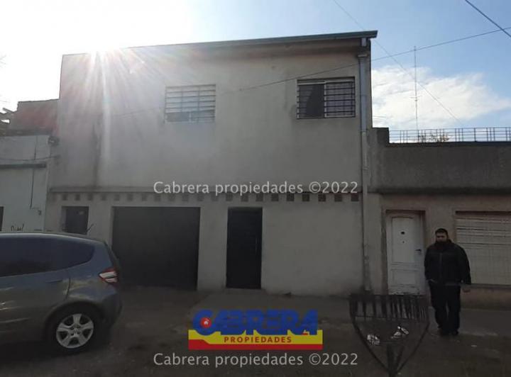 Casa · 208m² · 5 Ambientes · 1 Cochera
