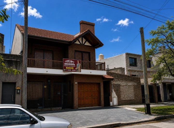 Casa · 120m² · 5 Ambientes