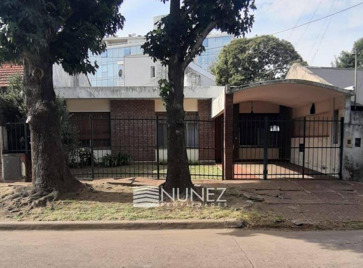 Casa · 100m² · 5 Ambientes · 1 Cochera