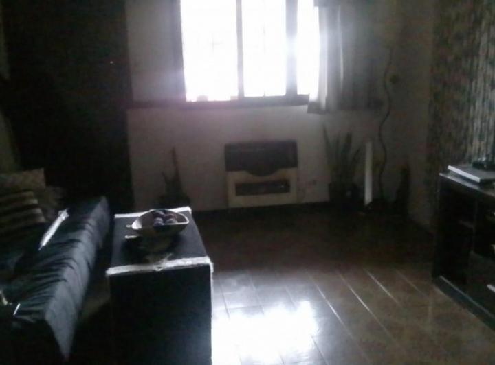 Casa · 100m² · 7 Ambientes