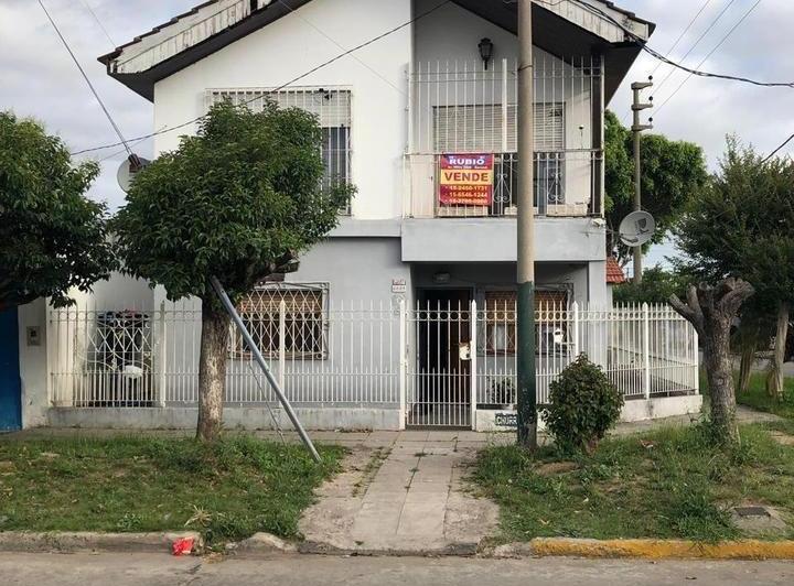 Casa · 297m² · 6 Ambientes