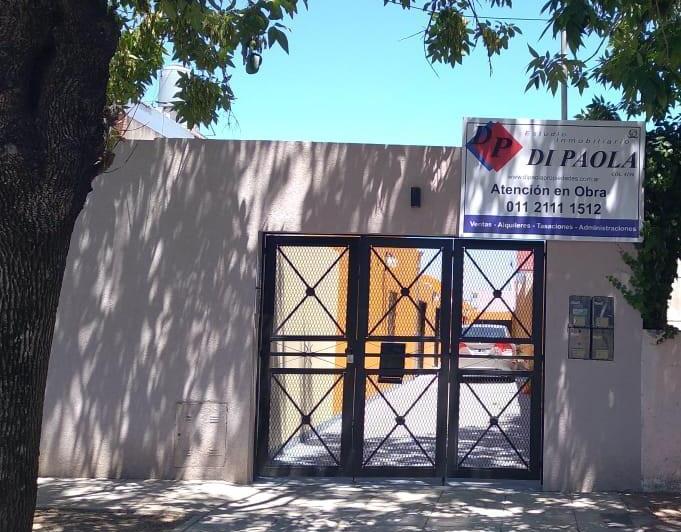 Casa · 100m² · 7 Ambientes · 1 Cochera