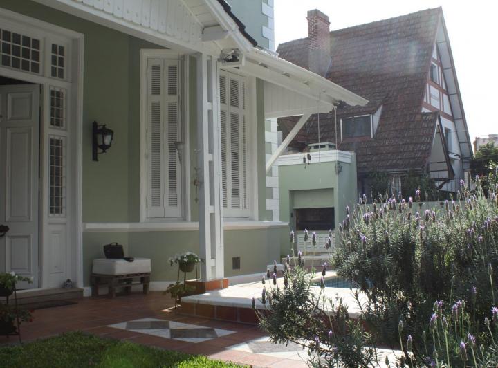 Casa · 420m² · 6 Ambientes