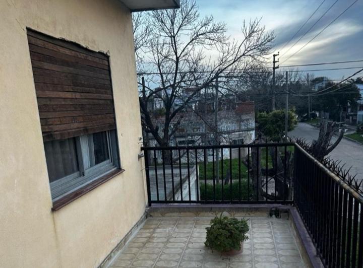 Casa · 236m² · 5 Ambientes · 2 Cocheras