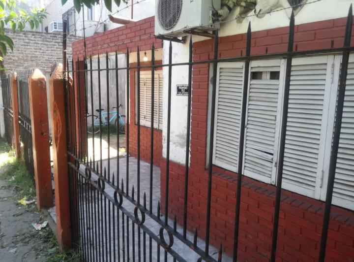 Casa · 80m² · 4 Ambientes · 1 Cochera
