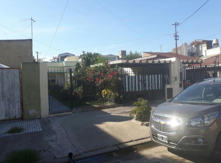 Casa · 160m² · 5 Ambientes · 1 Cochera