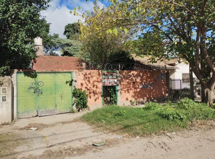Casa · 70m² · 5 Ambientes · 1 Cochera