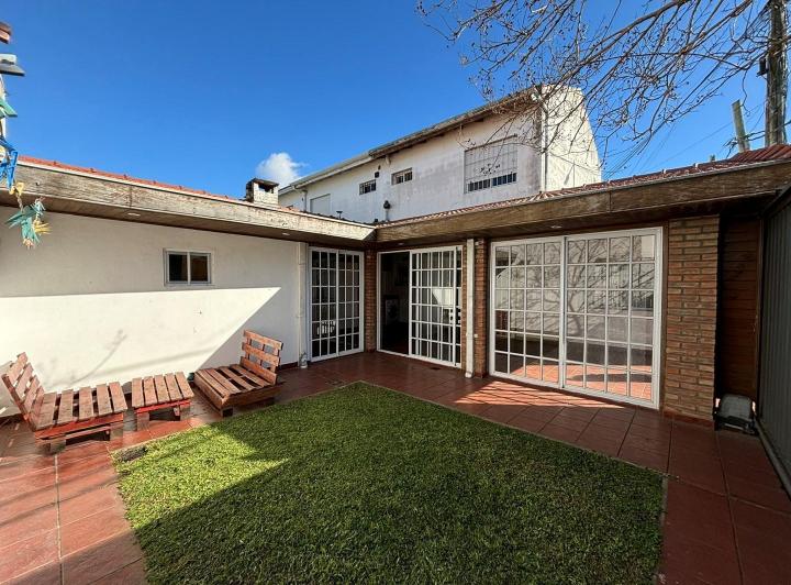 Casa · 89m² · 5 Ambientes